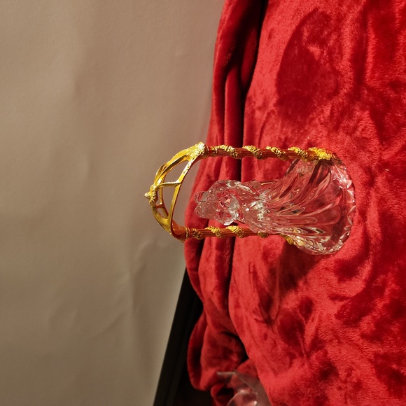 bride and groom statue - Picture 4 of 5